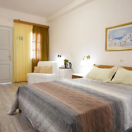 Rodakas 3* Akrotírion