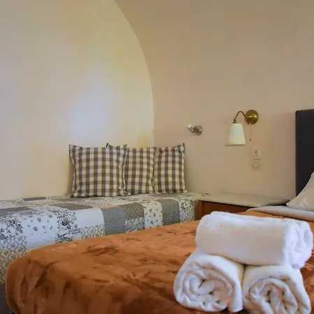 Rodakas 3* Akrotírion