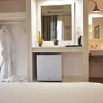 Hotel Rodakas 3*