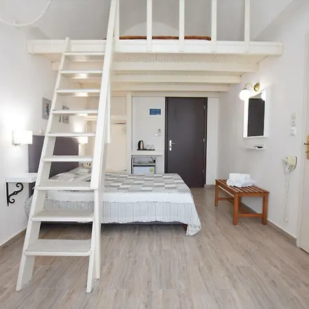 Rodakas Hotel