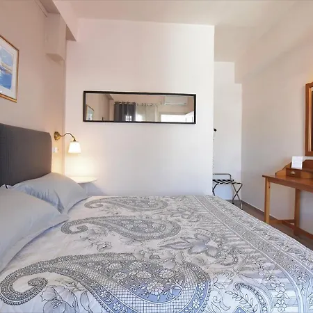 Hotel Rodakas 3*